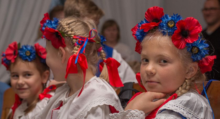 Gzuby zaśpiewały w Jeżewie. To druga edycja festiwalu pamięci Wiesławy Ziółkowskiej [ZDJĘCIA]