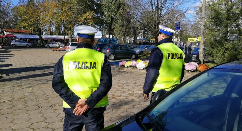 Rusza akcja Znicz. Od jutra do niedzieli na drogach będzie więcej mundurowych