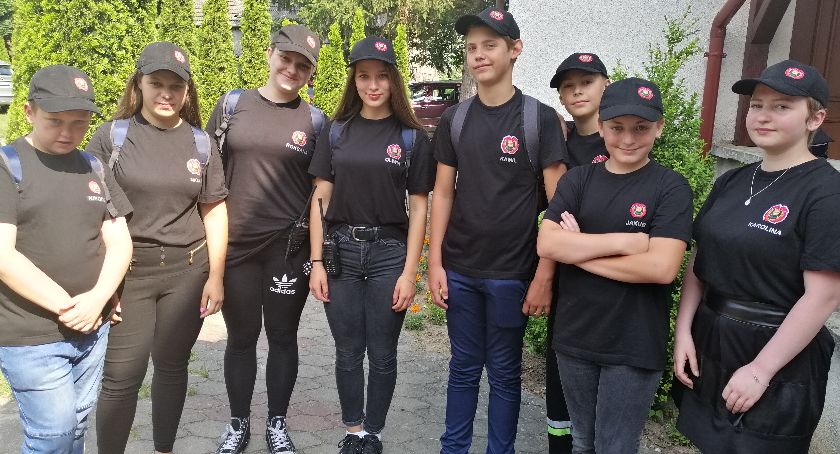 Strażacy z Błądzimia pomagają z potrzeby serca