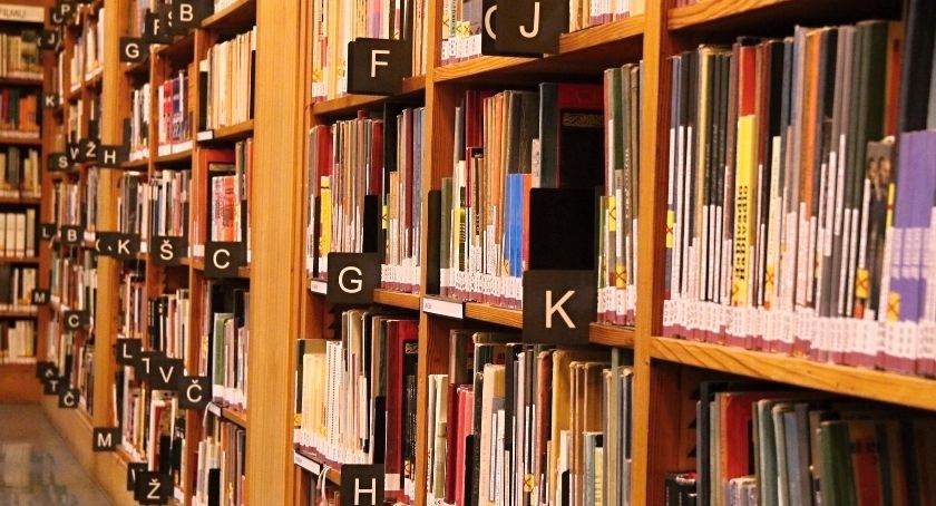 Od dwóch lat nie oddałam książki do biblioteki. Czy grozi mi jakaś kara?