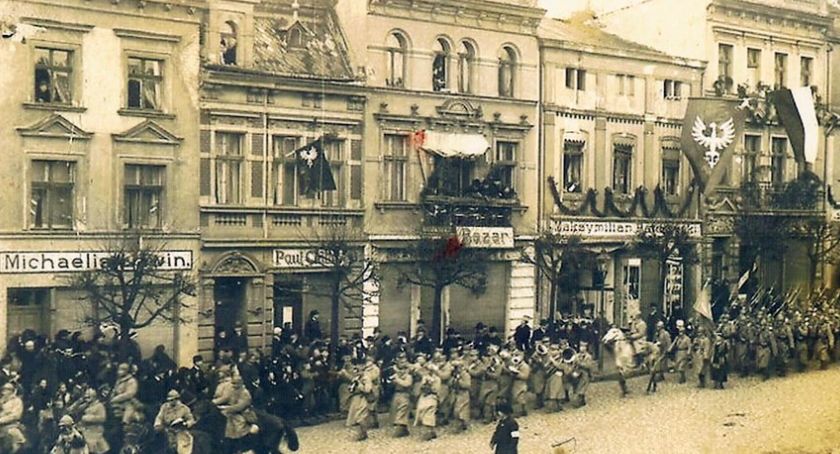 100. rocznica przyłączenia Świecia do wolnej Polski. Kwiatami mieszkańcy przywitają wojsko