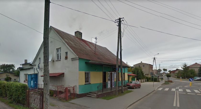 Pożar w Jeżewie pozbawił cztery osoby dachu nad głową. Wiemy, gdzie znaleźli schronienie 