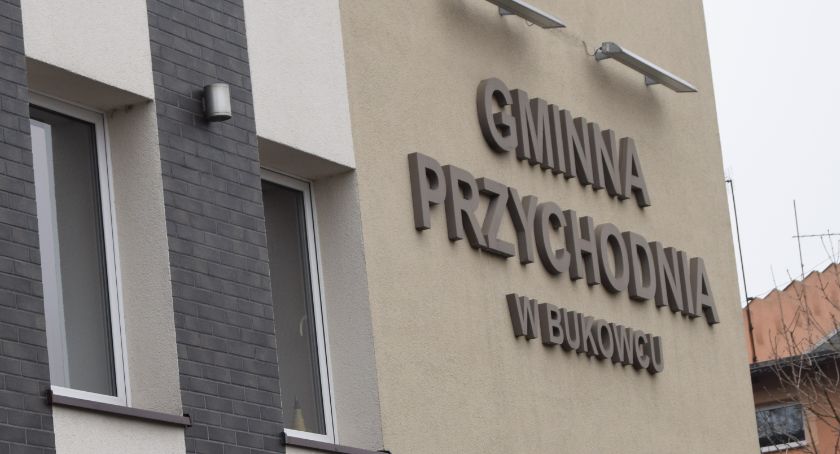 Pacjenci skarżą się na przychodnię w Bukowcu. Czy mają rację?