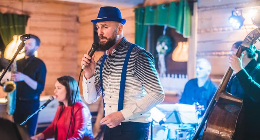 Akustyczna Radiostacja zawita w Świeciu. Wstęp bezpłatny