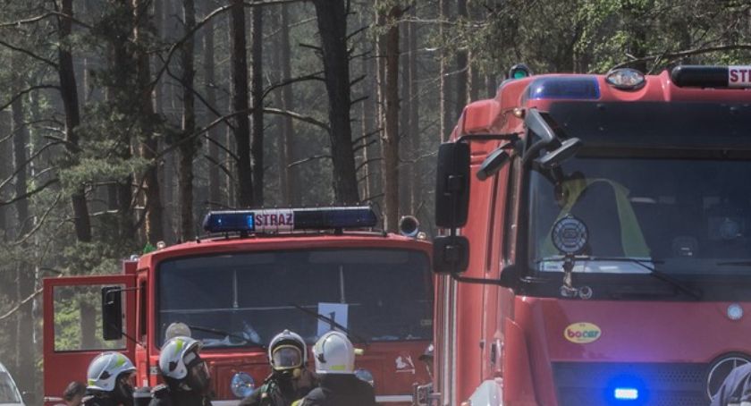 Strażakom robota pali się w rękach. Wszystko przez wiatr