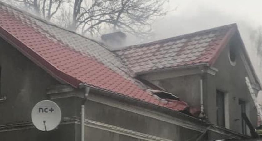 Pożary w Dolnych Morgach i Nowem. 20 osób nie spędzi tej nocy w swoich domach