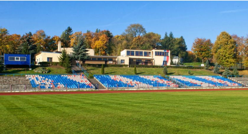 Miasto zleciło projekt lodowiska. Jest plan budowy kompleksu sportowego
