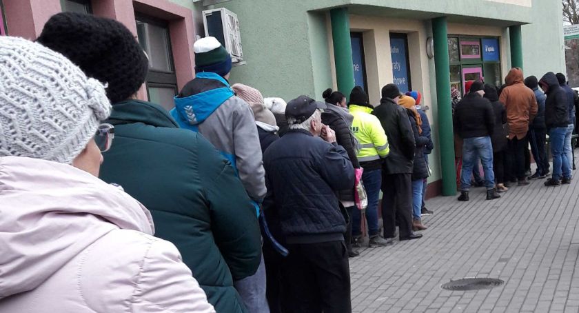 Sezon grypowy w pełni. W przychodniach olbrzymie kolejki