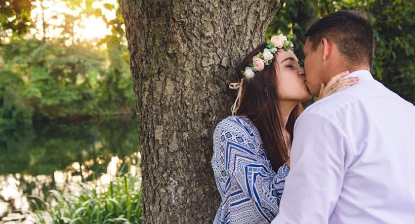 Paulina i Krzysztof Górzyńscy są zakochani w sobie i w swojej córeczce. Uwielbiają swoje towarzystwo i mają pomysły na każdy czas [ZDJĘCIA]