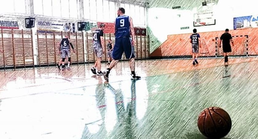 Półfinaliści w Celcom Basket Lidze w Jeżewie już w komplecie, ale rozgrywki zostały zawieszone