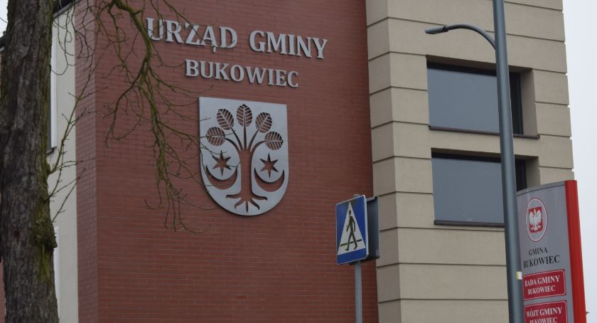 Mieszkaniec gminy Bukowiec skarży się na urząd. Chodzi o opłatę za wywóz śmieci