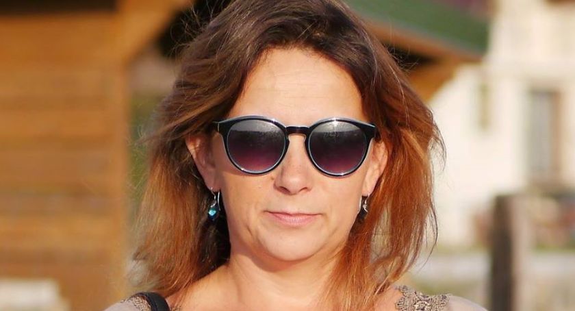 Pani Karolina Wesołowska jest dyrektorem SP w Krąplewicach. Już w dzieciństwie chciała być nauczycielką