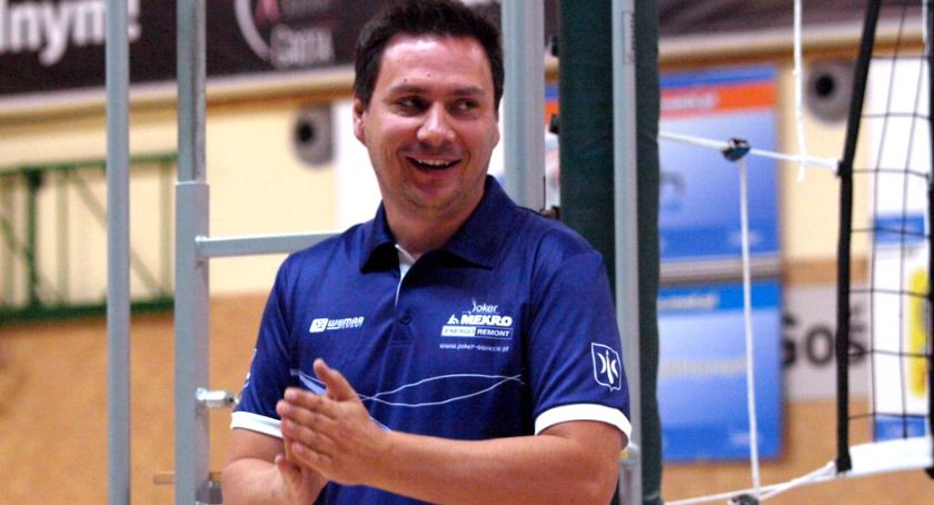 Marcin Wojtowicz będzie dalej trenerem seniorek Jokera Świecie