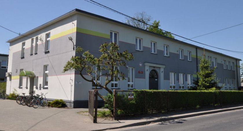Zdalne nauczanie. Sytuacja jest trudna - twierdzi Anna Szafrańska, dyrektor Gminnego Centrum Oświaty w Pruszczu