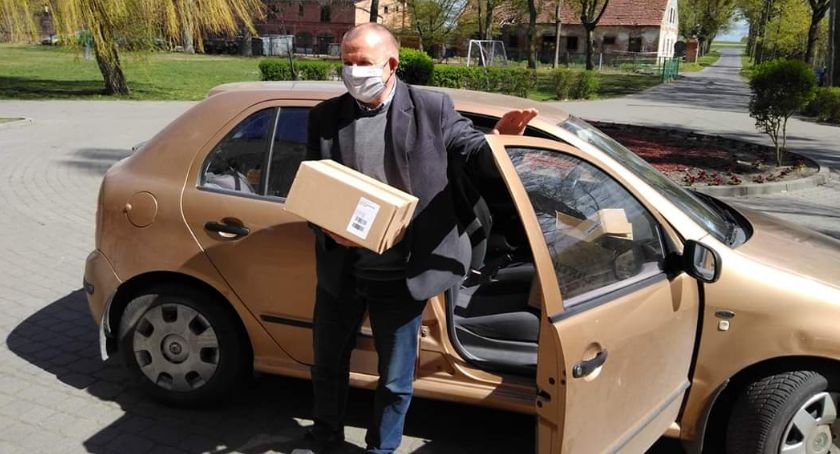 Od wielu lat pomaga potrzebującym. Złodzieje ukradli mu samochód