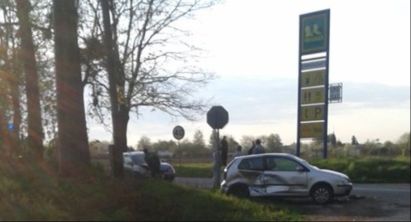 Kolizja samochodów osobowych w Krąplewicach. Obyło się bez ofiar