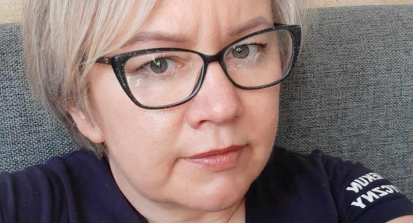 Alicja Piaskowska jest opiekunem medycznym w Domu Pomocy Społecznej w Gołuszycach. Jak działa w tych trudnych czasach?