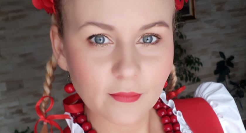 Jolanta Robert jest założycielem i kierownikiem Zespołu Pieśni i Tańca Kociewianki. Panie działają razem od 2018 roku, jednak teraz mają nieplanowaną przerwę [DUŻO ZDJĘĆ]