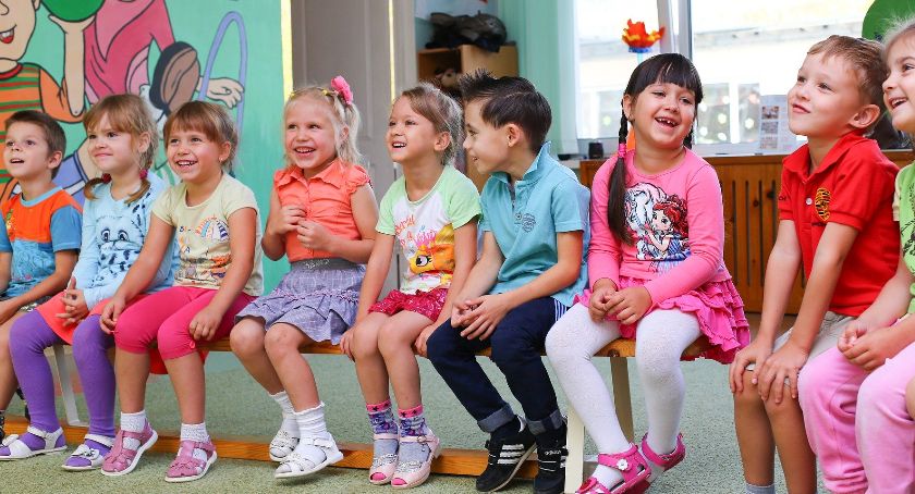 Odmrażanie przedszkoli w gminach Dragacz i Jeżewo. Ile maluchów wróci do placówek?