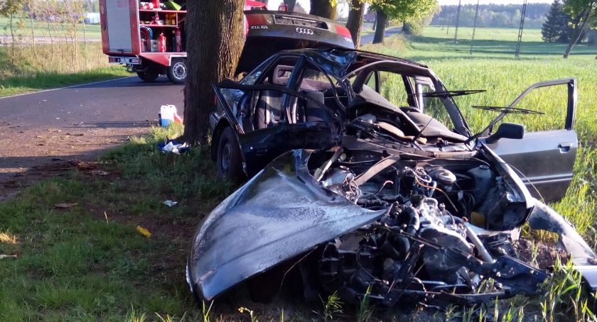 Wypadek w miejscowości Bramka. Ranny kierowca trafił do szpitala