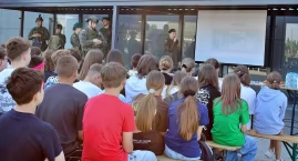 Żołnierze Wojska Polskiego w Bukowcu. Mundurowi prze&hellip;