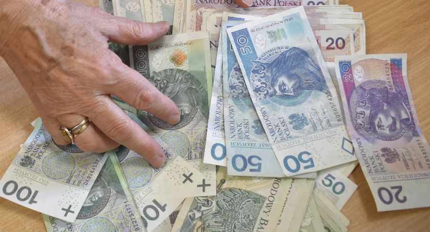 Gigantyczne nagrody dla urzędników