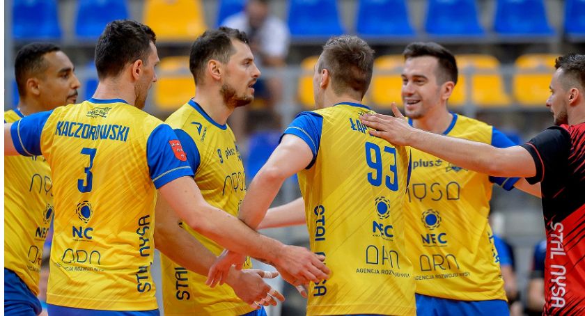Stal przegrywa w sparingu