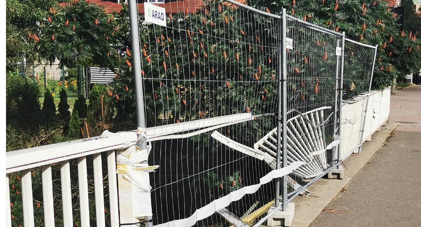 Wreszcie naprawili balustradę 