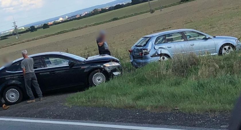 Kolizja na drodze DK 46 Nysa - Otmuchów