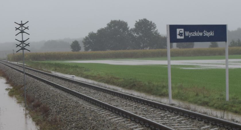 PKP wznowił ruch pociągów. Linia Opole - Nysa przejezdna