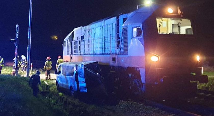 Wypadek na przejeździe w Otmuchowie. Galeria zdjęć