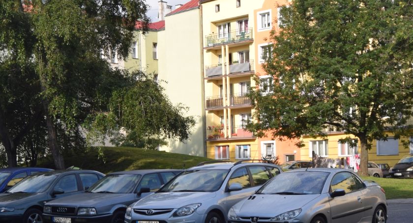 Przykład obietnic burmistrza. Podwórko przy ul. Piastowskiej 