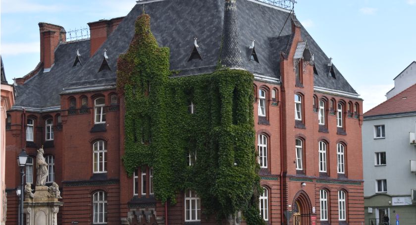 Sąd nie pracuje przez covid 