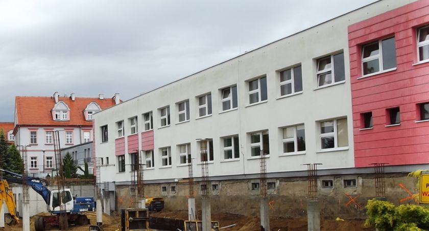 Szpital w Korfantowie nie będzie covidowy. Wojewoda zmienia zdanie?