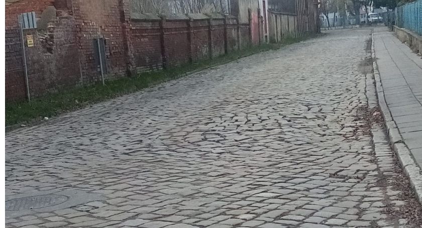 Tej drogi nie opłaca się remontować 