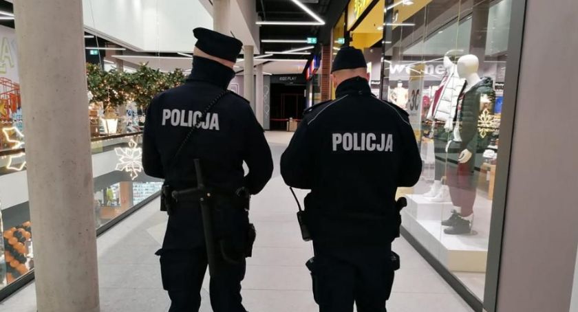 Galeria handlowa pod kontrolą