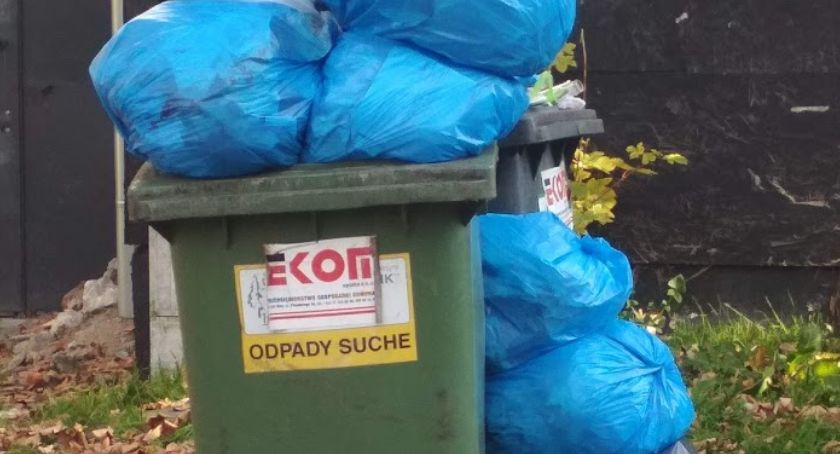 Nie ma wiat, jest podrzucanie śmieci 