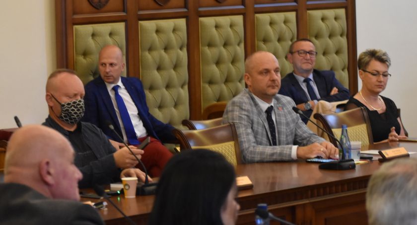 Budżet powiatu 2021. 4 miliony dla PUP 