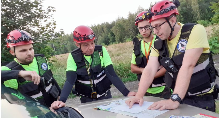 Górscy ratownicy ochotnicy z Głuchołaz 