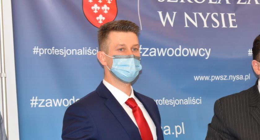 To nasza inwestycja w przyszłość. Wywiad z Łukaszem Sendeckim, managerem oddziału Mitsubishi Electric