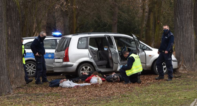 Pościg ulicami Nysy. Zatrzymano cztery osoby