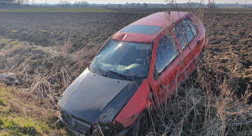 Kierowca porzucił auto 