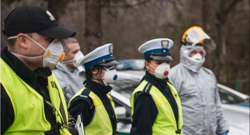 Rok epidemii koronawirusa 
