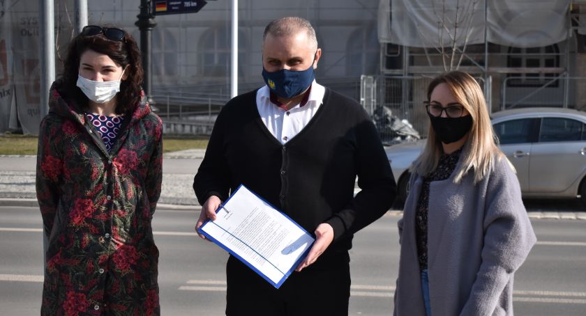 Sprzeciwiają się decyzji burmistrza