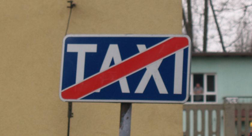 Ilu mamy taksówkarzy