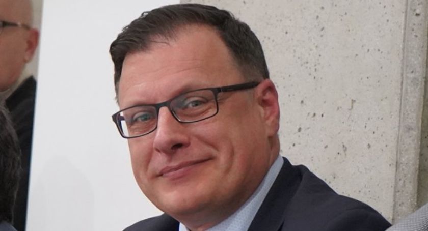 W pandemii podatki wpływały bardzo dobrze 