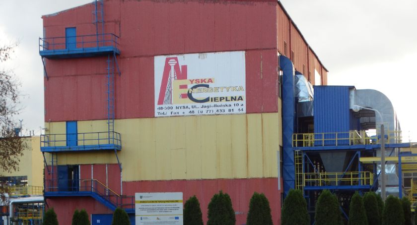 Powstanie spalarnia śmieci? Powstanie z nich ciepło i prąd