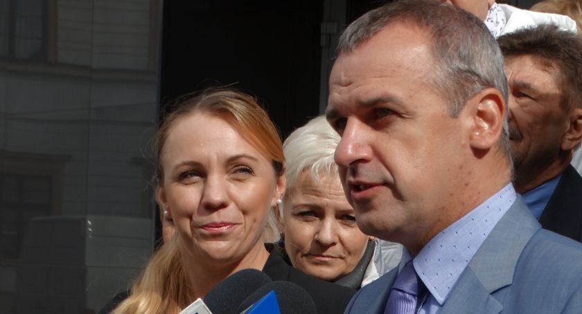 Radna PiS dyrektorem Carolinum