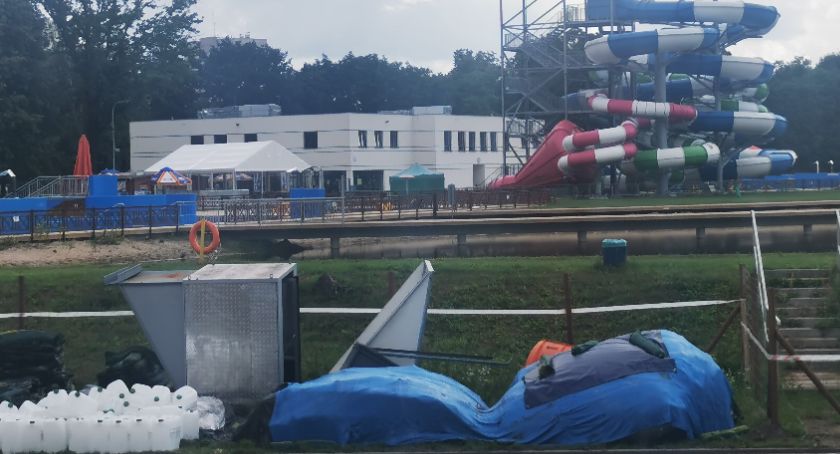 Wykonawca kąpieliska Frajda żąda milionów od ARN 