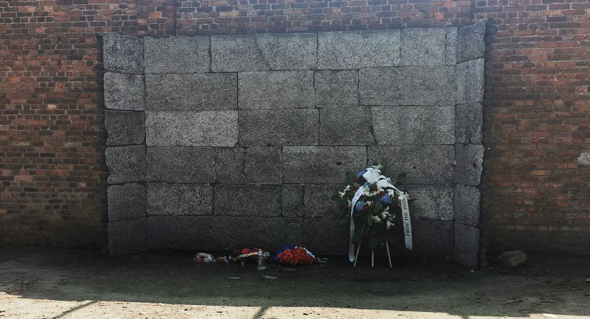 Bitwa o prawdę historyczną. Jedwabne, Białystok, Auschwitz 